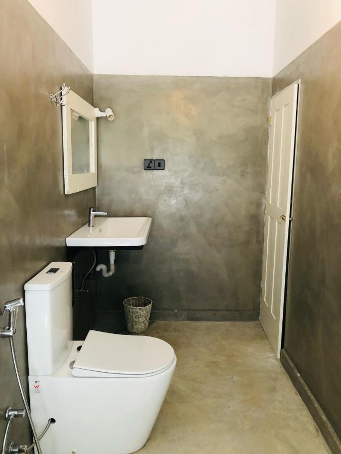 Mahagedara Dickwella Hotel Quarto foto